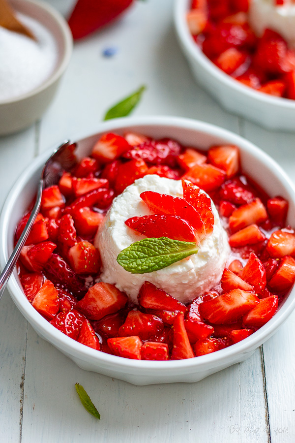 Dessert express, soupe de fraises