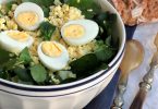 Salade de cresson aux œufs et sa vinaigrette moutardée