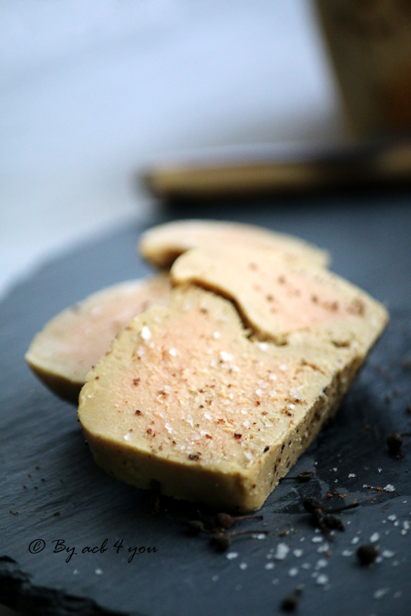Foie gras mi-cuit au gros sel