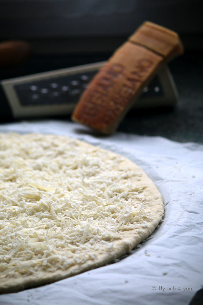 Pizza bianca à la bresaola