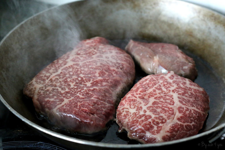 Steak de faux filet de bœuf japonais Wagyu