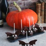 Bat pop cake