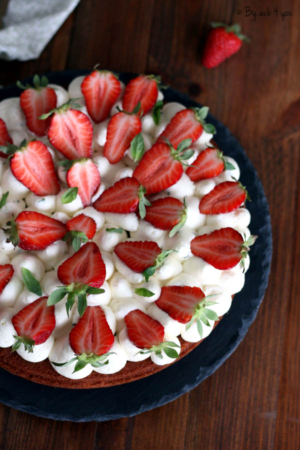 Gâteau fraise basilic