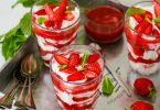 yaourt grec au coulis de fraises